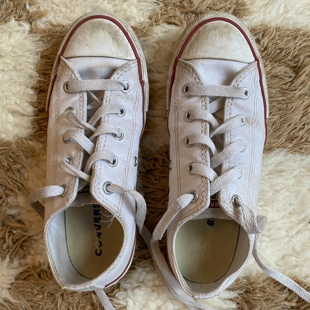 Chuck Taylor Low Tops